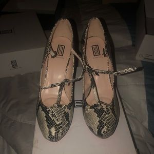 Snake skin Platform heels